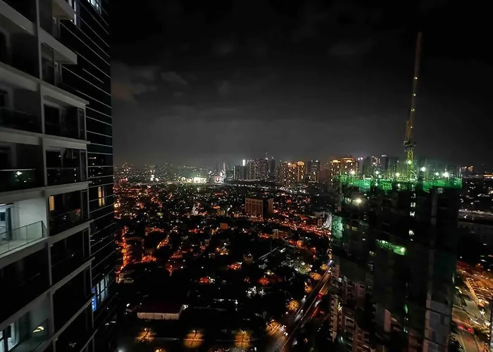 Tranquil Manor At Uptown Bgc Apartment Manila