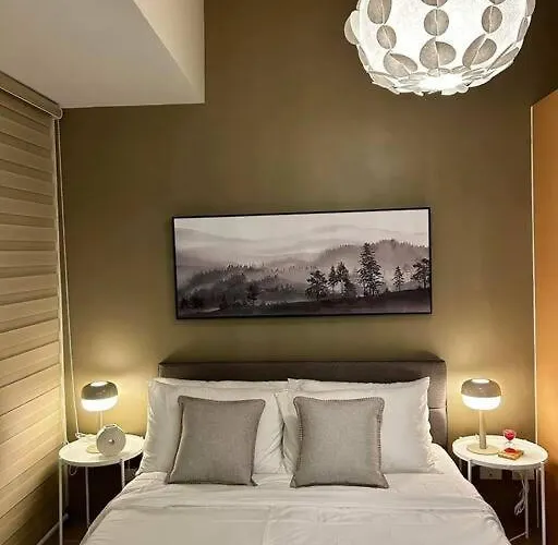 Apartment Tranquil Manor At Uptown Bgc Manila