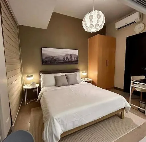 Tranquil Manor At Uptown Bgc * Manila
