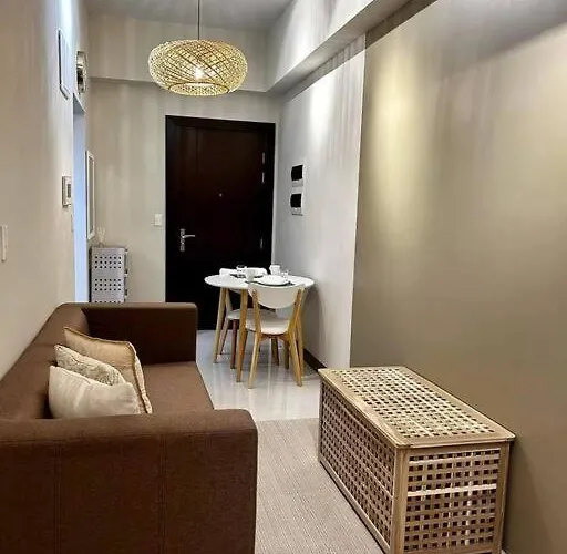 Tranquil Manor At Uptown Bgc * Manila